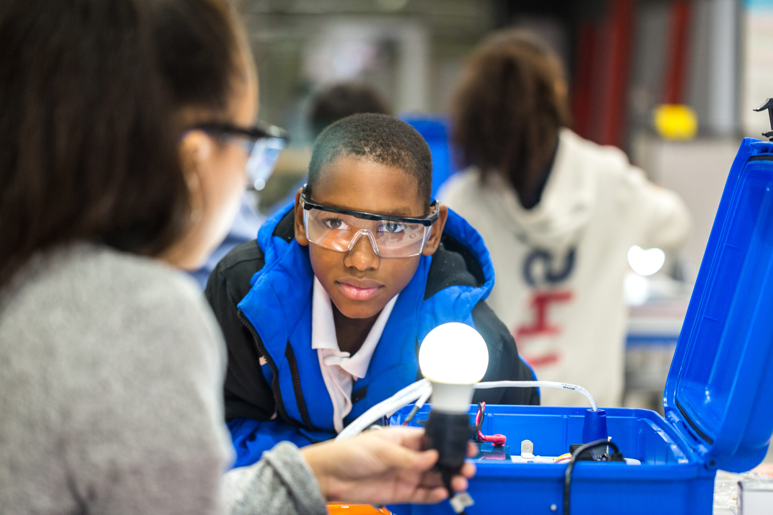 Verizon Corporate Store: Where Innovation And Connection Collide