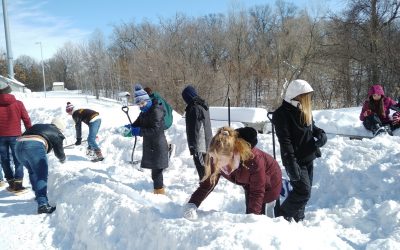 School of Environmental Studies Winter Unit Fosters Stewardship, Deeper Appreciation for the Natural World