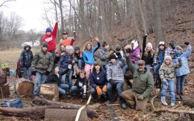 Wisconsin F.I.E.L.D. Corps Program Connects Biologists and Classrooms for Hands-on Outdoor Education